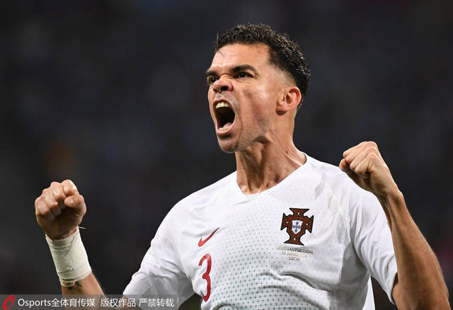  圣埃蒂安老将发威头球破门锁定胜局